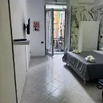 Apartman House Ginevra *
