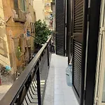 Apartman House Ginevra *