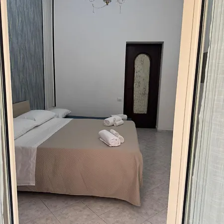House Ginevra Apartament *